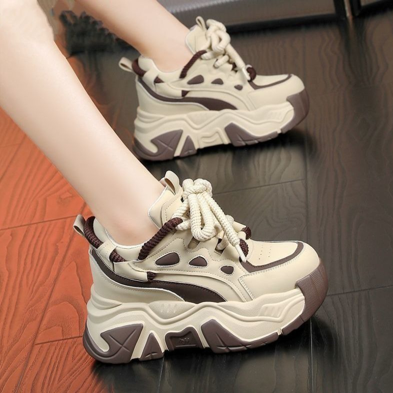 Women Shoes Must Have - รองเท้าผ้าใบพื้นหนา 8 ซม. สไตล์ชิคสำหรับผู้หญิง ฤดูหนาว 2025