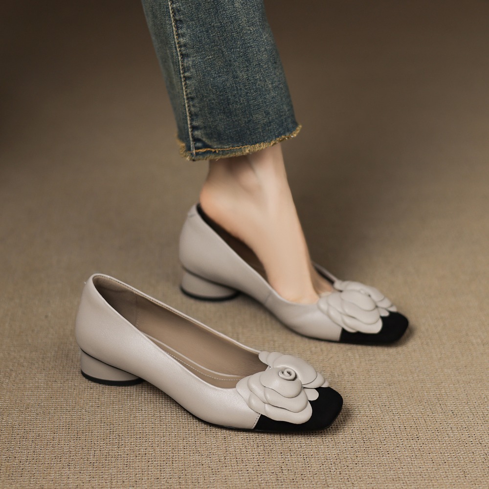 รองเท้าแฟชั่นลายดอกไม้ รุ่นใหม - Women Shoes Heels บทวิจารณ์และราคา