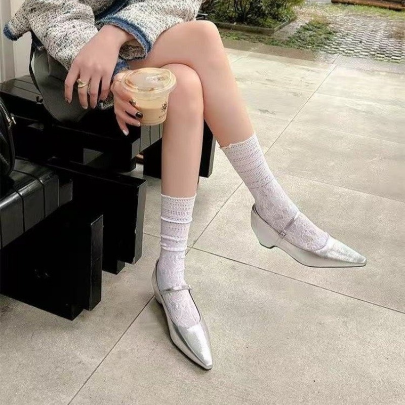 รองเท้าส้นเตารีดแบบแมรี่เจน ดี - Women Shoes Heels บทวิจารณ์และราคา