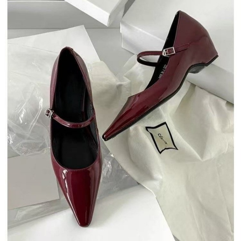 รองเท้าส้นเตารีดแบบแมรี่เจน ดี - Women Shoes Heels บทวิจารณ์และราคา