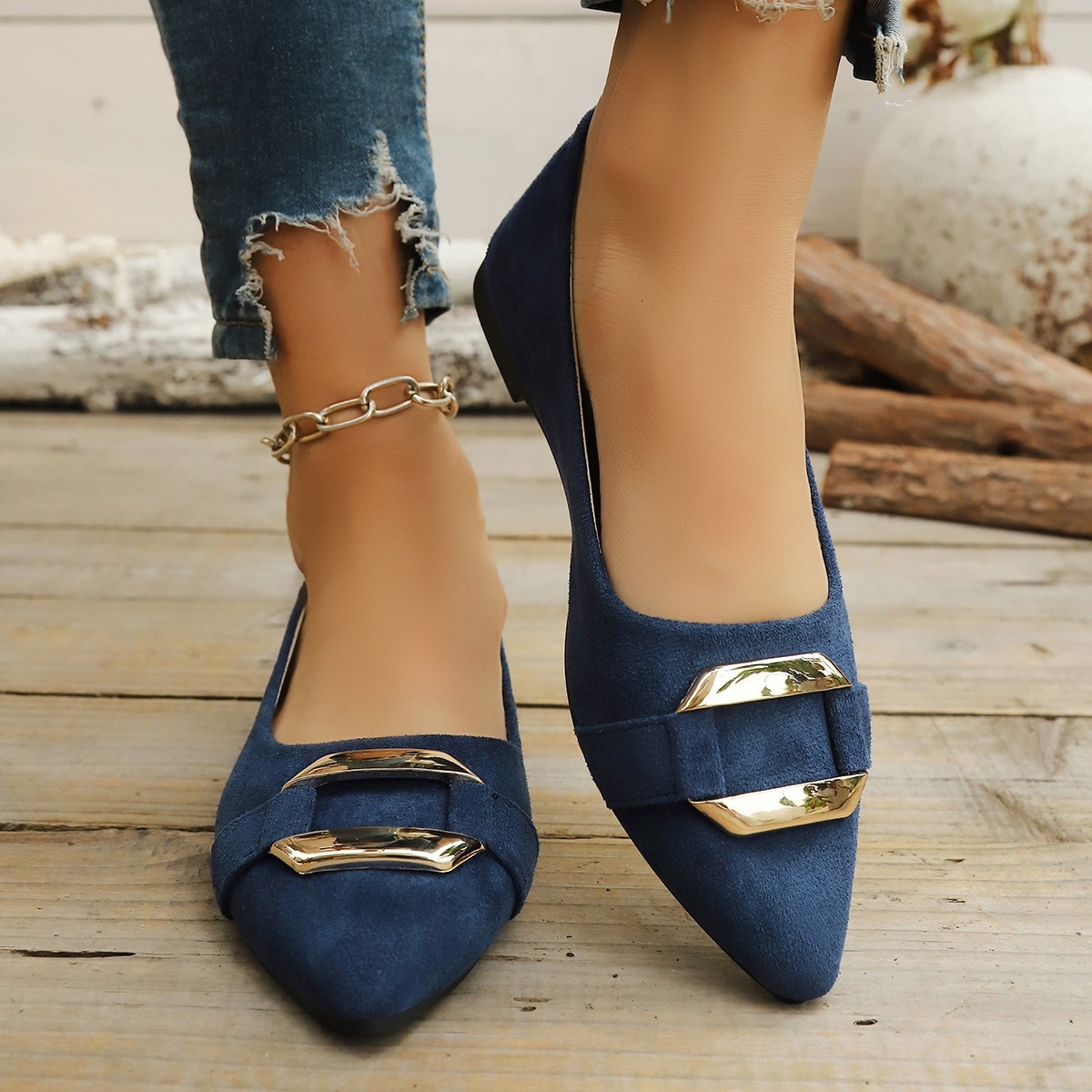 รองเท้าส้นเตี้ยแบบสวม สไตล์ลำล - Women Shoes Heels บทวิจารณ์และราคา