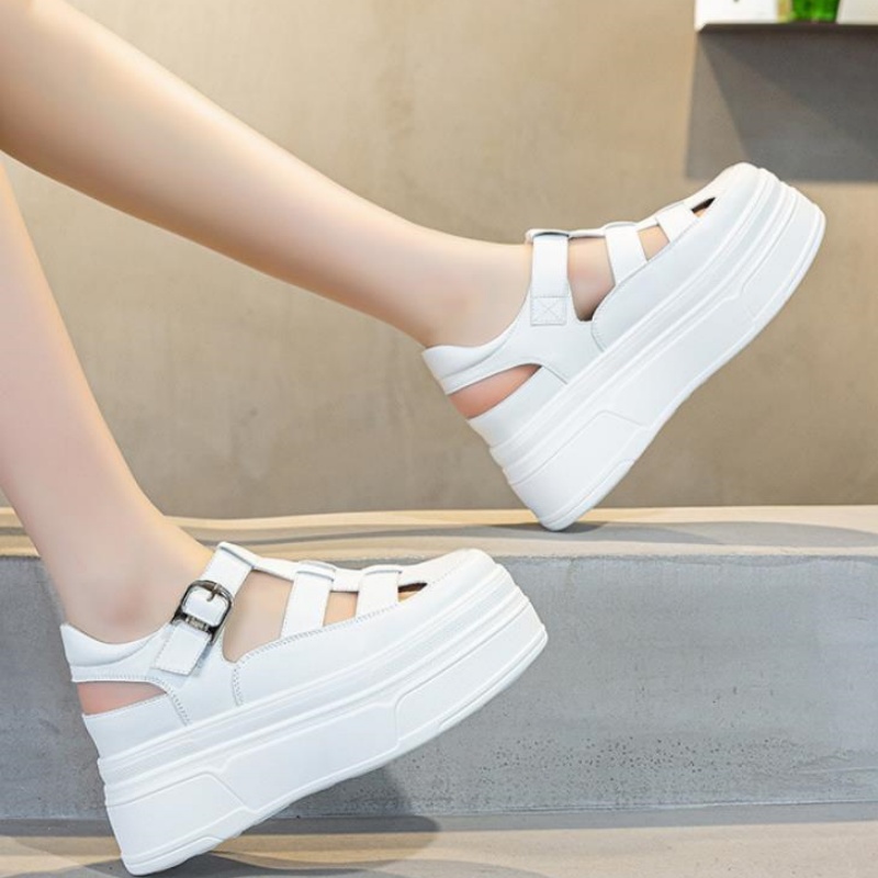 รองเท้าผู้หญิงหนังวัวแท้แบบกลว - Wedge Heeled Sneaker บทวิจารณ์และราคา