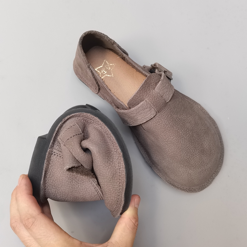 Careaymade รองเท้าผู้หญิงหนังว - Women Shoes For Big Feet บทวิจารณ์และราคา