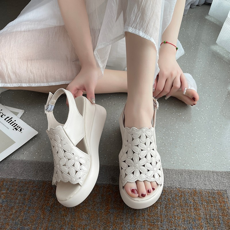 รองเท้าส้นตึกแฟชั่นสำหรับผู้หญ - Wedge Heeled Sneaker บทวิจารณ์และราคา