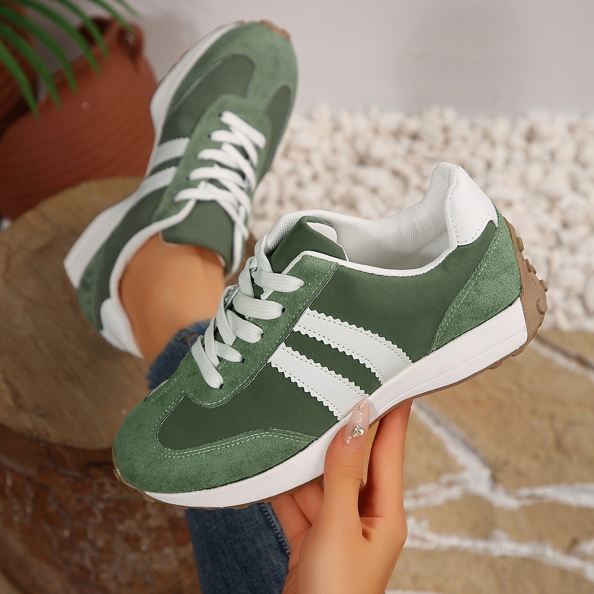 รองเท้าผ้าใบผู้หญิงรุ่นใหม่ปี  - Women'S Shoes Running Sports บทวิจารณ์และราคา