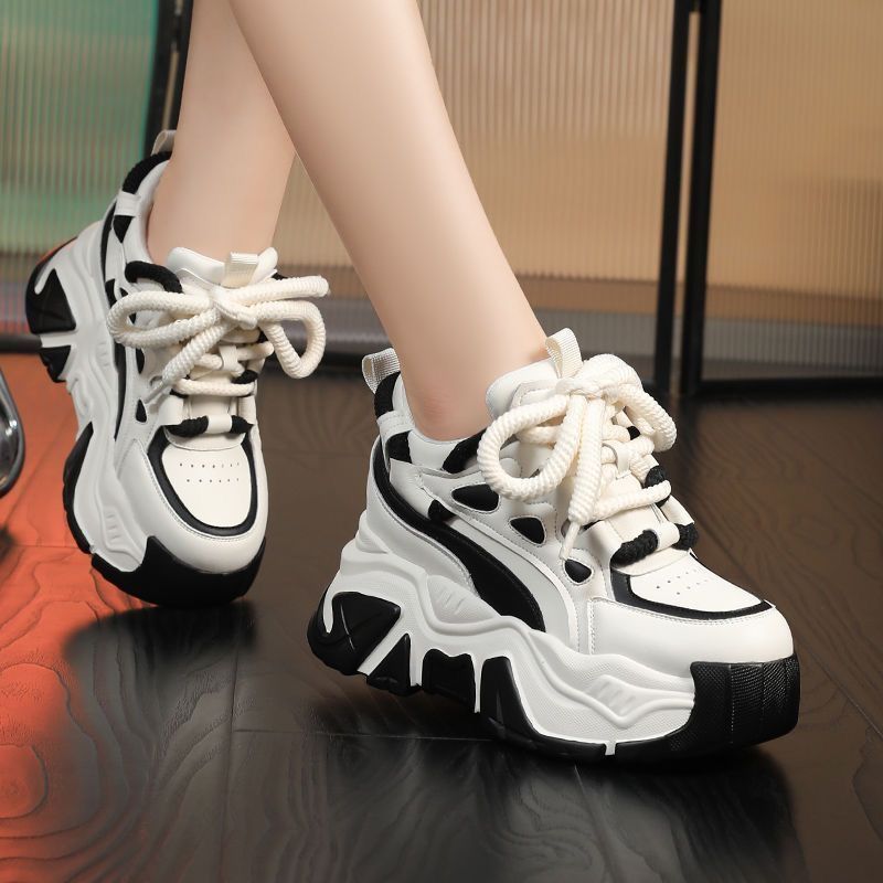รองเท้าผ้าใบพื้นหนา 8 ซม. สไตล - Women Shoes Must Have บทวิจารณ์และราคา